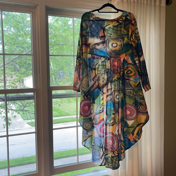 Multi Highlow Top - Picture 2 of 4